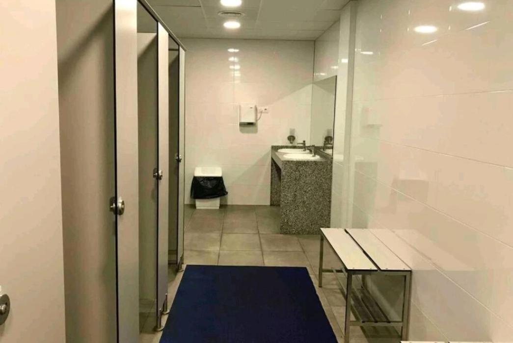 מלון סנט אדריה דה בסוס Voyager מראה חיצוני תמונה